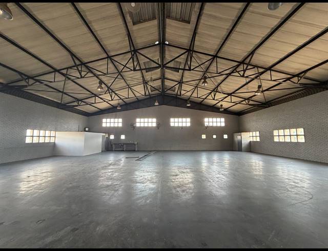 1,200M² WAREHOUSE TO LET IN BARBEQUE DOWNS
